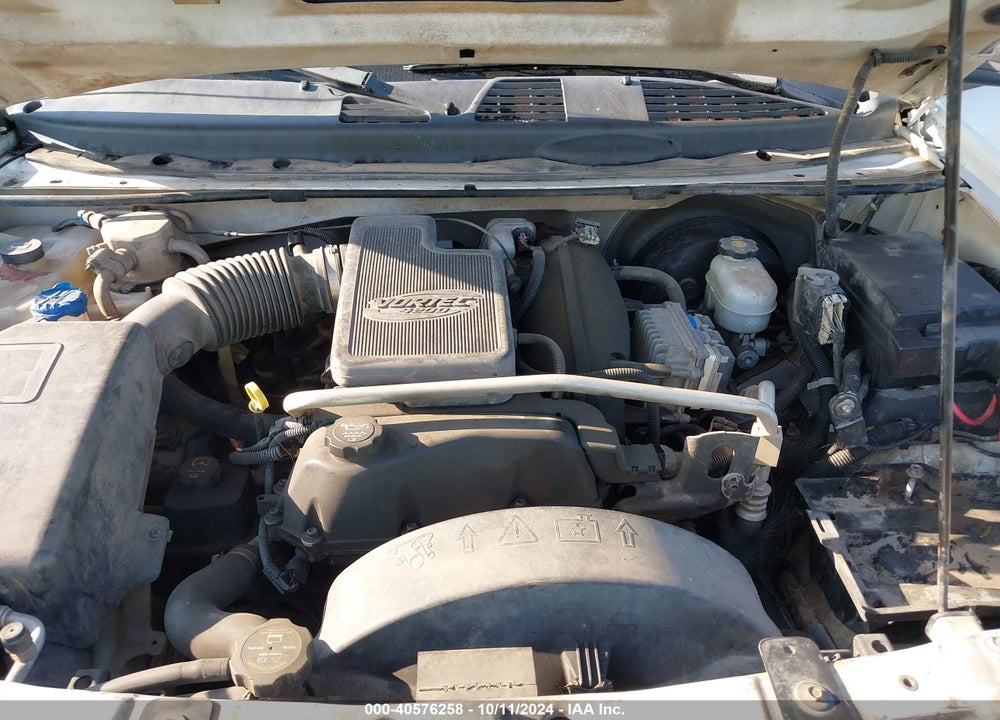 2003 GMC ENVOY XL SLE VIN: 1GKES16S136187284