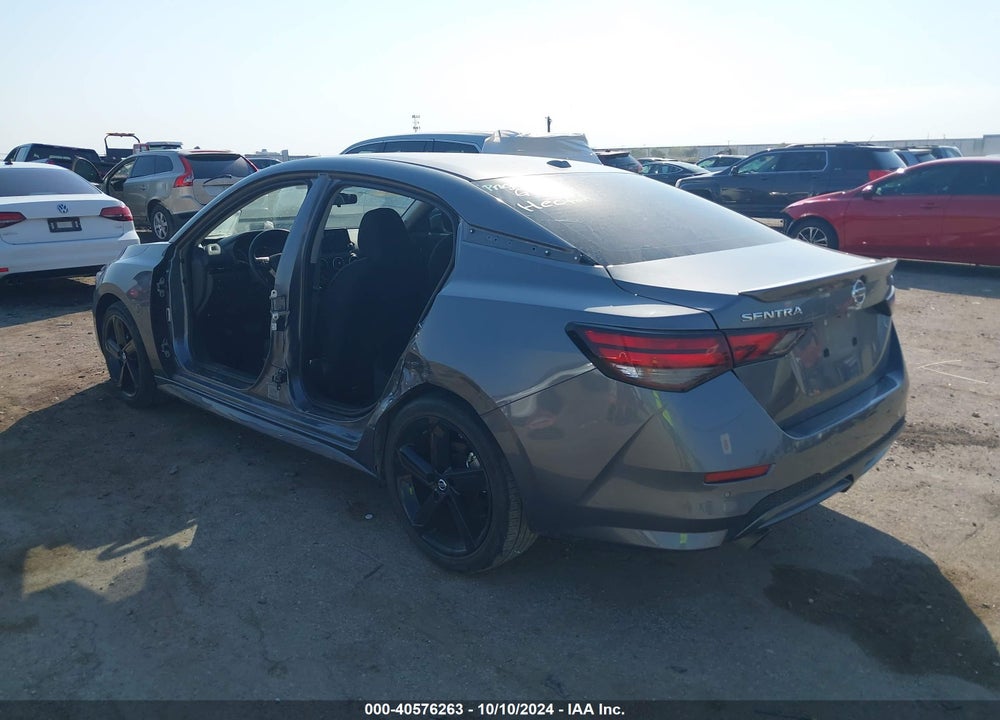 2022 NISSAN SENTRA SR XTRONIC CVT VIN: 3N1AB8DV8NY295710