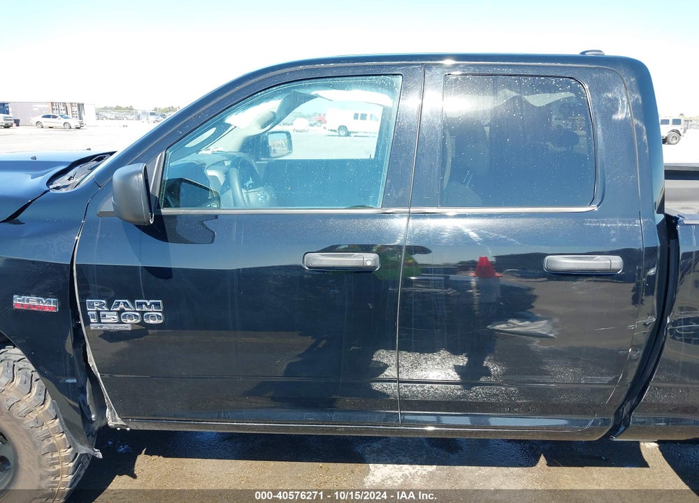 2019 RAM 1500 CLASSIC TRADESMAN 4X2 6'4 BOX VIN: 1C6RR6FT1KS704238