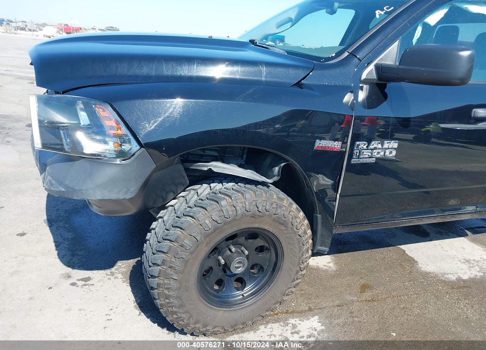 2019 RAM 1500 CLASSIC TRADESMAN 4X2 6'4 BOX VIN: 1C6RR6FT1KS704238