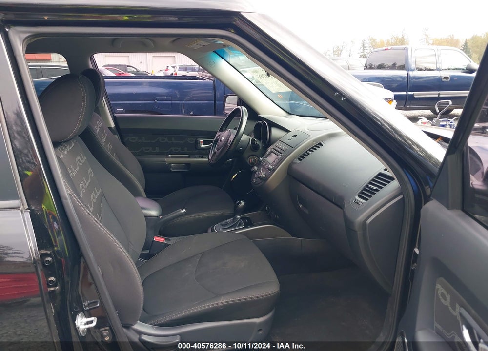 2013 KIA SOUL VIN: KNDJT2A61D7570855