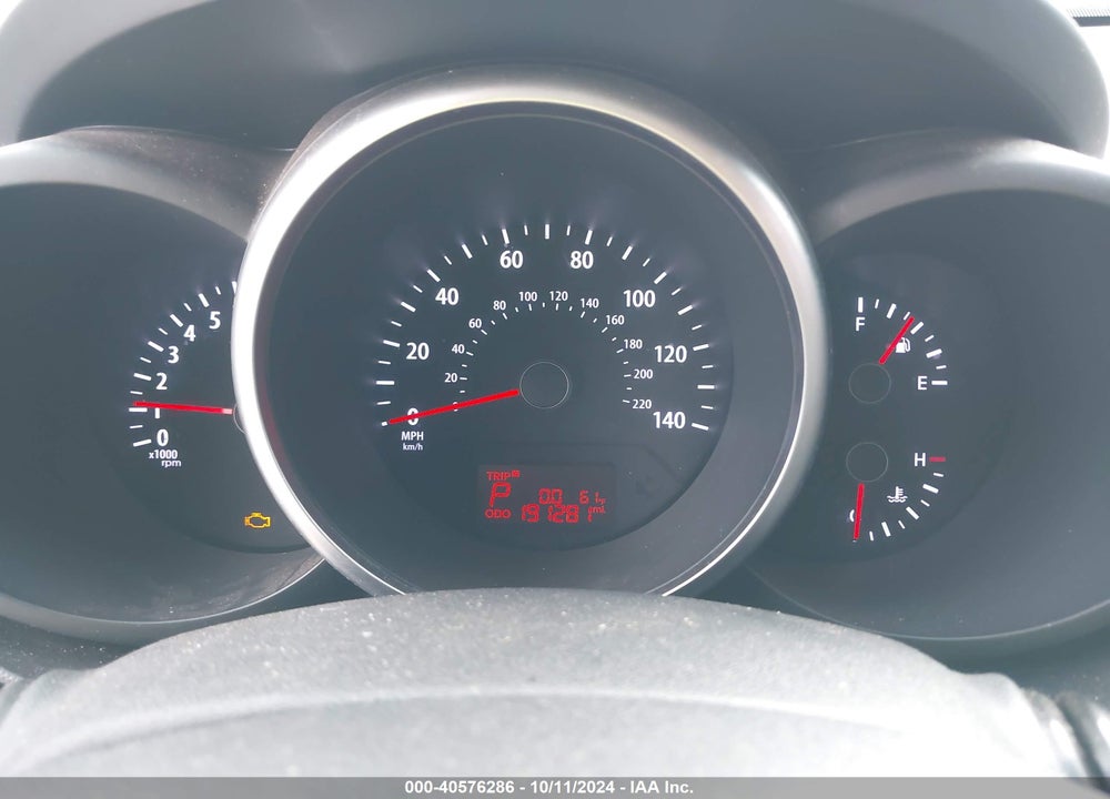 2013 KIA SOUL VIN: KNDJT2A61D7570855