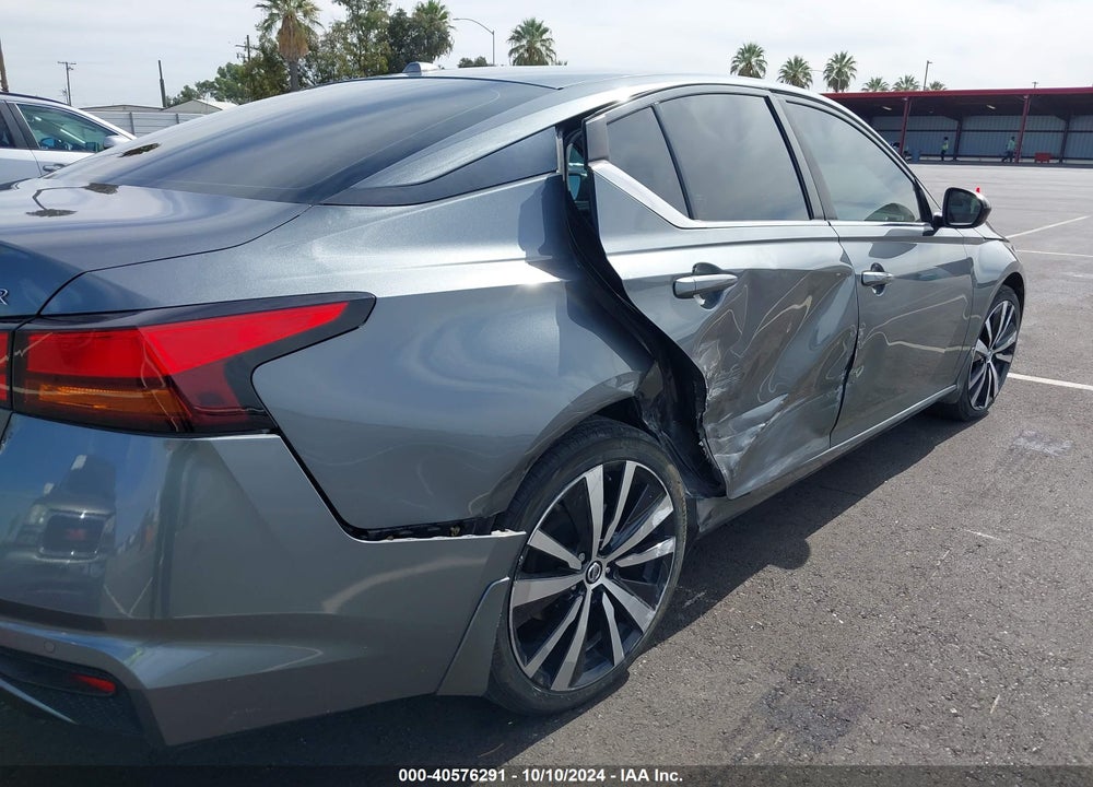 2021 NISSAN ALTIMA SR FWD VIN: 1N4BL4CV4MN353919