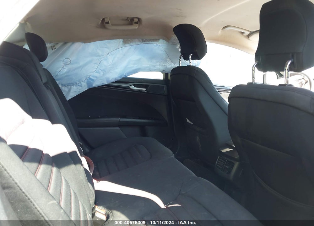 2013 FORD FUSION SE VIN: 3FA6P0HR8DR153973