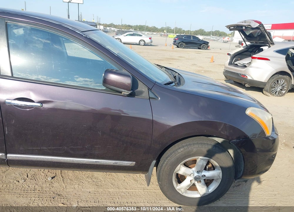 2013 NISSAN ROGUE S VIN: JN8AS5MT9DW523394