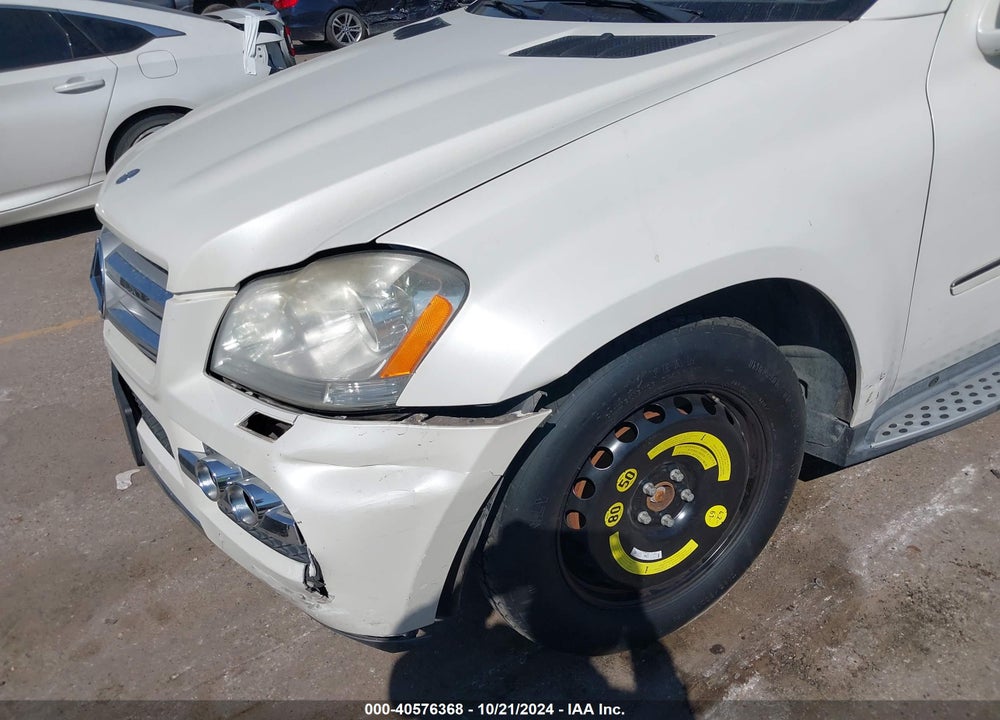 2011 MERCEDES-BENZ GL 450 4MATIC VIN: 4JGBF7BE4BA713193