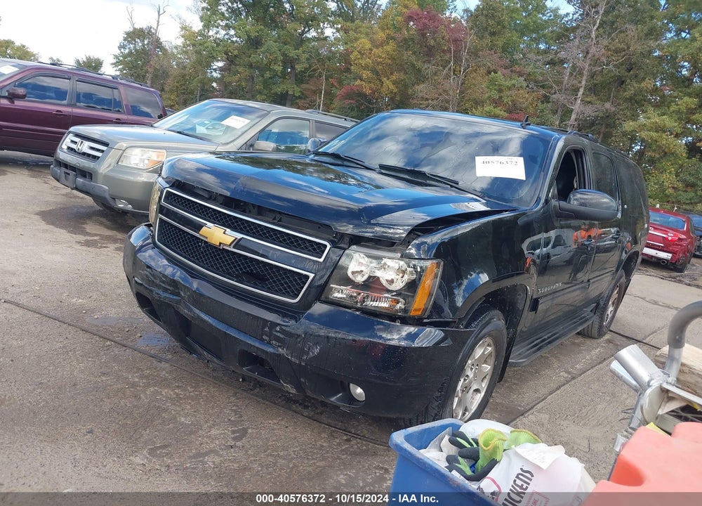 2014 CHEVROLET SUBURBAN 1500 LT VIN: 1GNSKJE71ER104859