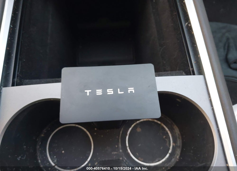 2022 TESLA MODEL 3 LONG RANGE DUAL MOTOR ALL-WHEEL DRIVE VIN: 5YJ3E1EB9NF323180