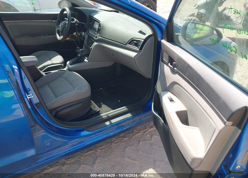 2018 HYUNDAI ELANTRA SEL VIN: 5NPD84LF0JH367812