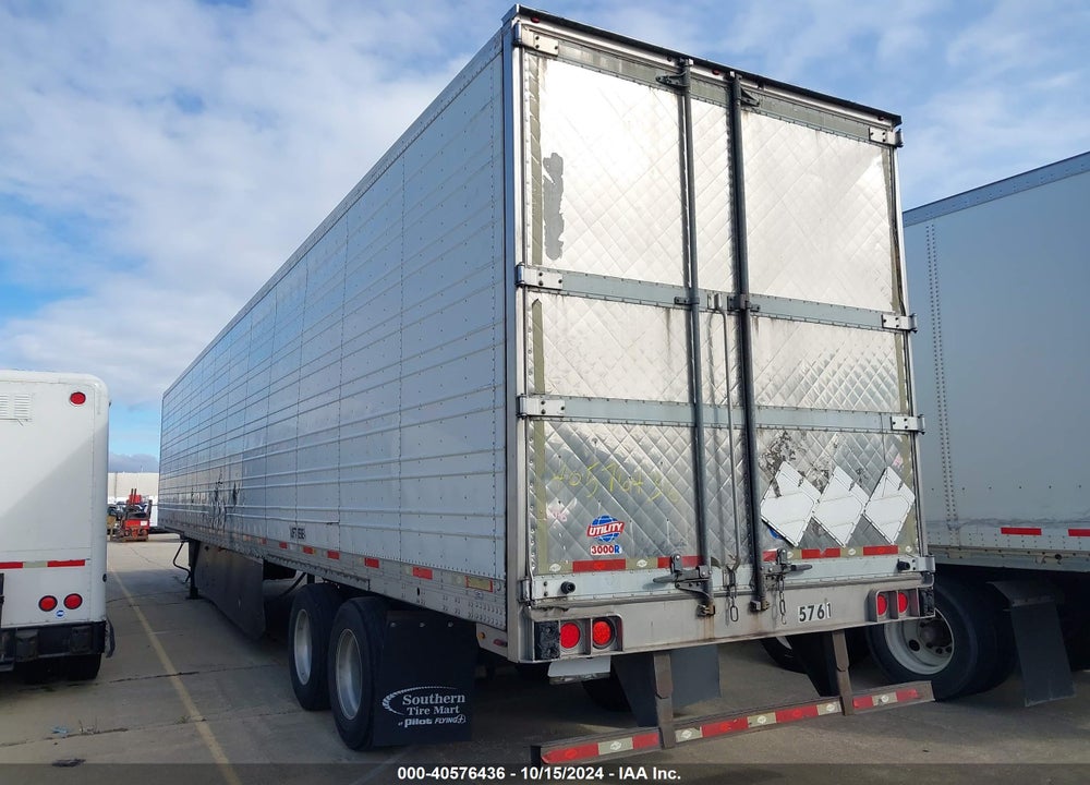 2013 UTILITY TRAILER MFG --- VIN: 1UYVS2536DM555761