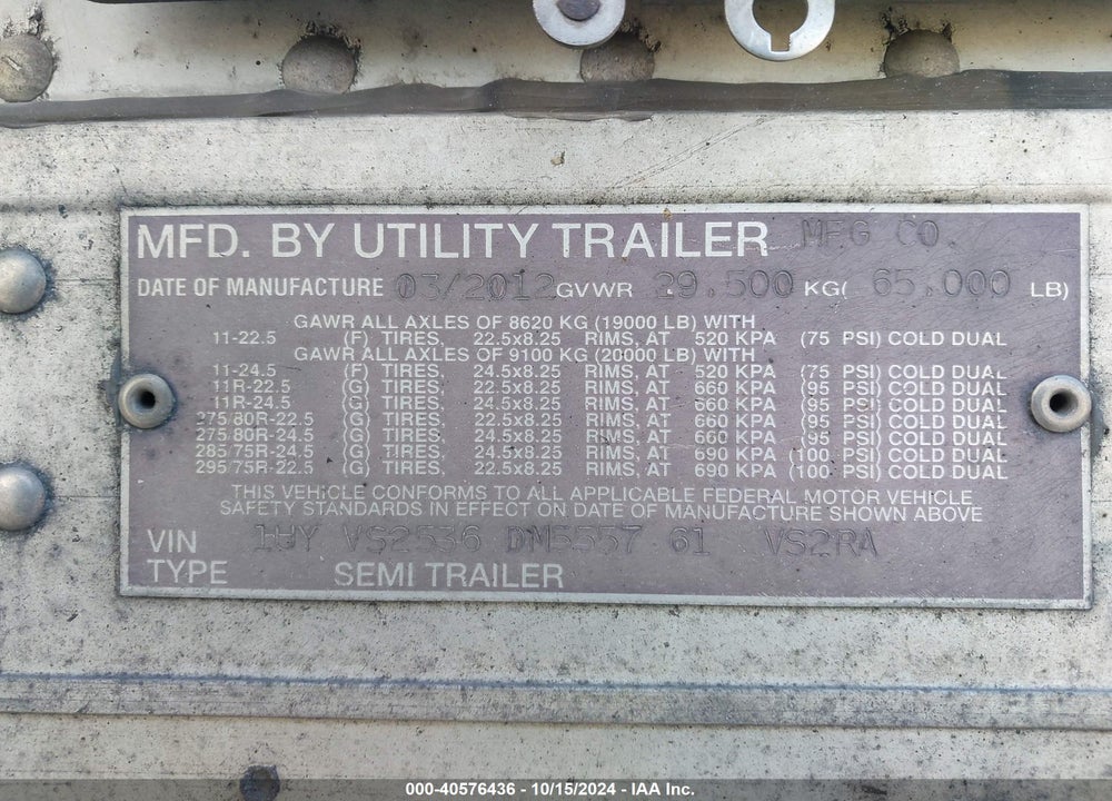 2013 UTILITY TRAILER MFG --- VIN: 1UYVS2536DM555761