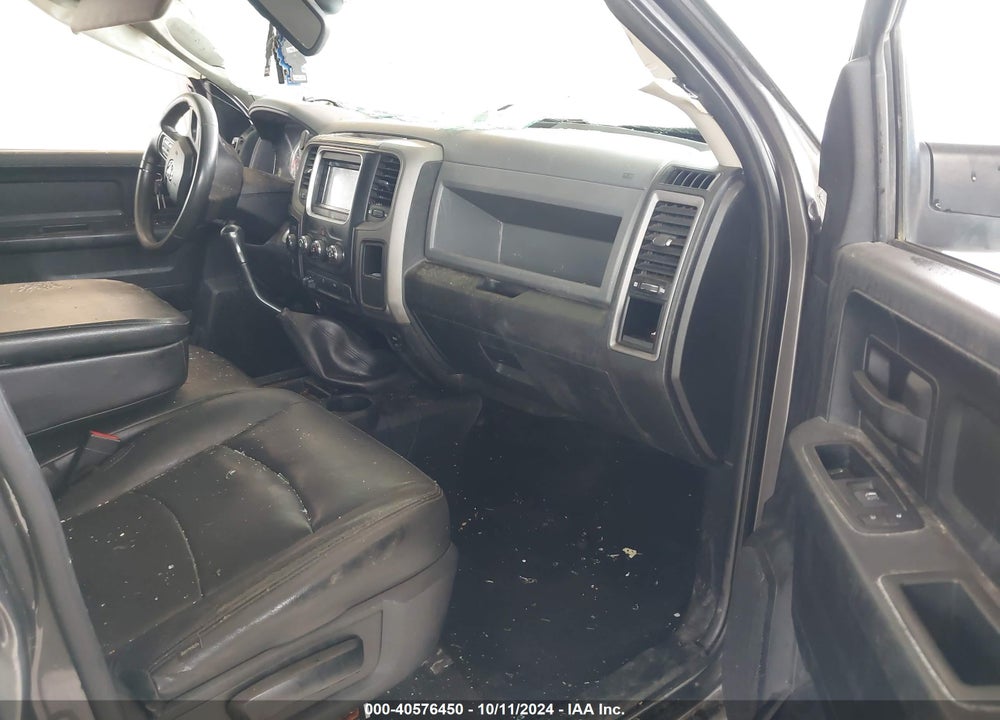 2014 RAM 2500 ST VIN: 3C6UR5CL0EG173568