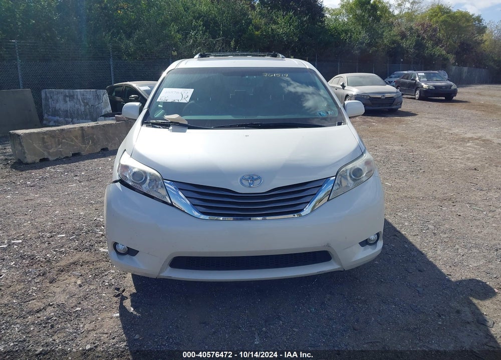 2016 TOYOTA SIENNA XLE 8 PASSENGER VIN: 5TDYK3DC5GS761519