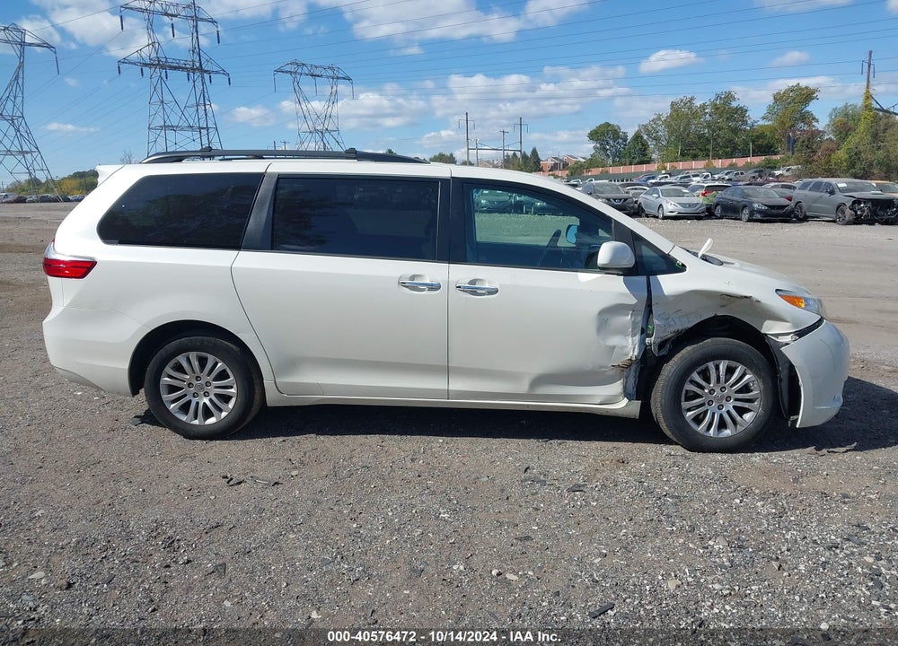 2016 TOYOTA SIENNA XLE 8 PASSENGER VIN: 5TDYK3DC5GS761519