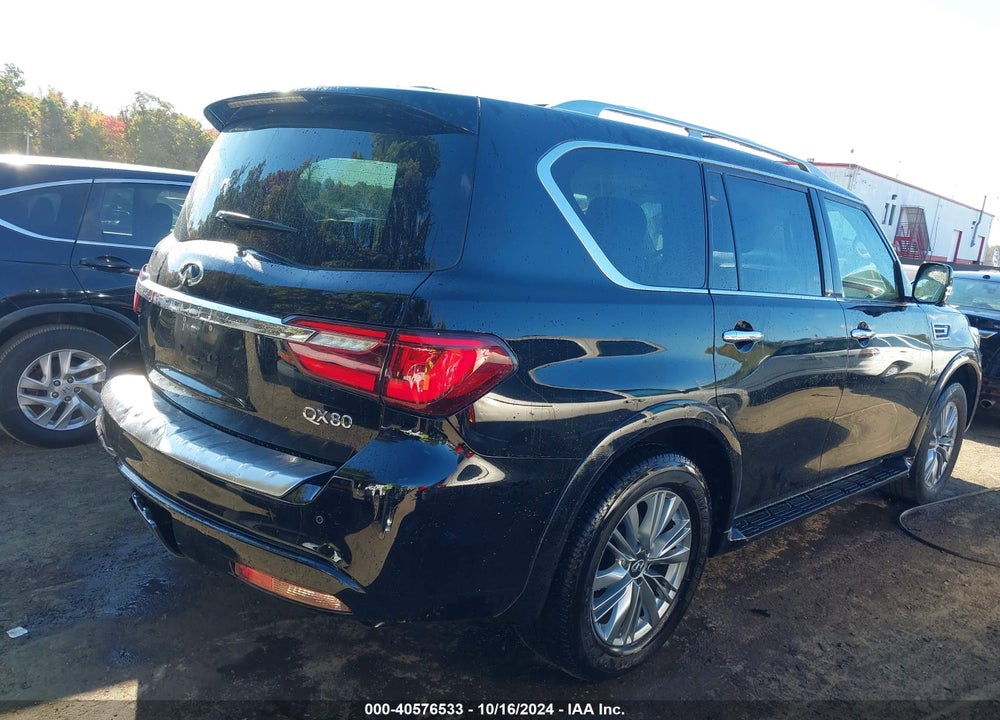 2018 INFINITI QX80 VIN: JN8AZ2NC4J9441303