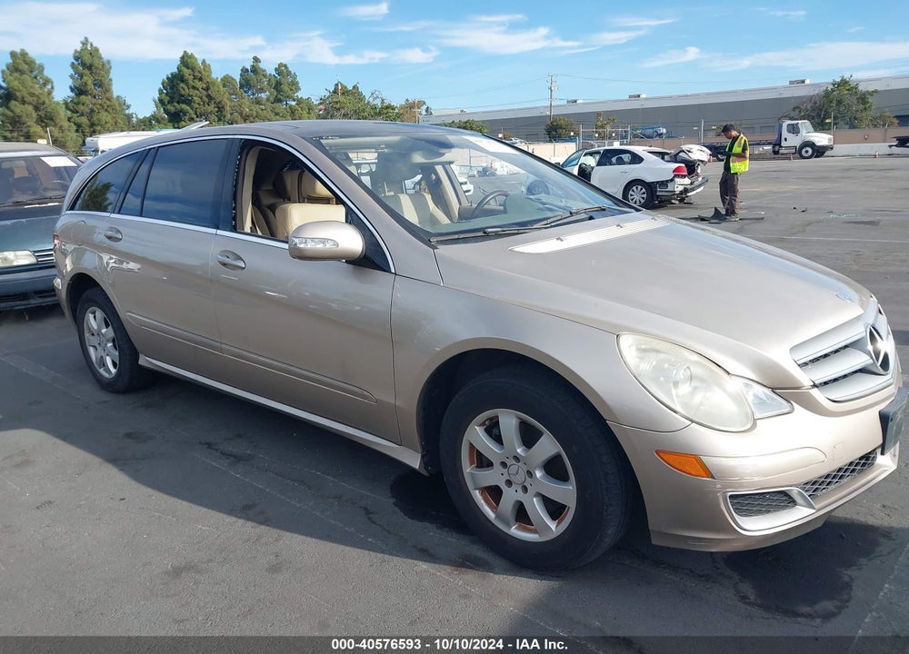 2007 MERCEDES-BENZ R 350 4MATIC VIN: 4JGCB65E97A036381