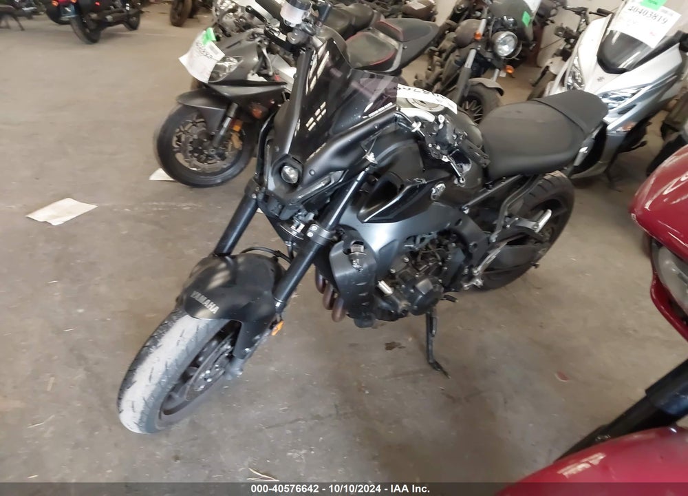 2023 YAMAHA MT09 VIN: JYARN71E9PA003491