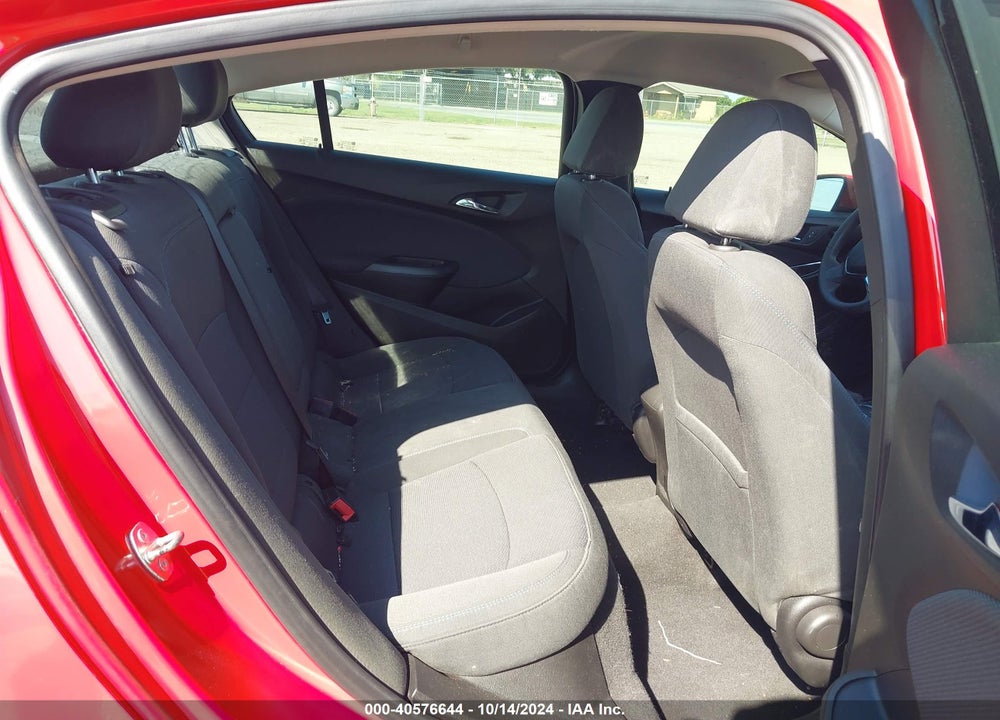 2018 CHEVROLET CRUZE LT AUTO VIN: 1G1BE5SMXJ7248085