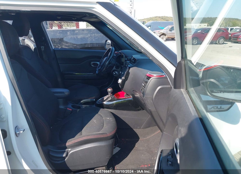 2014 KIA SOUL VIN: KNDJP3A58E7083946