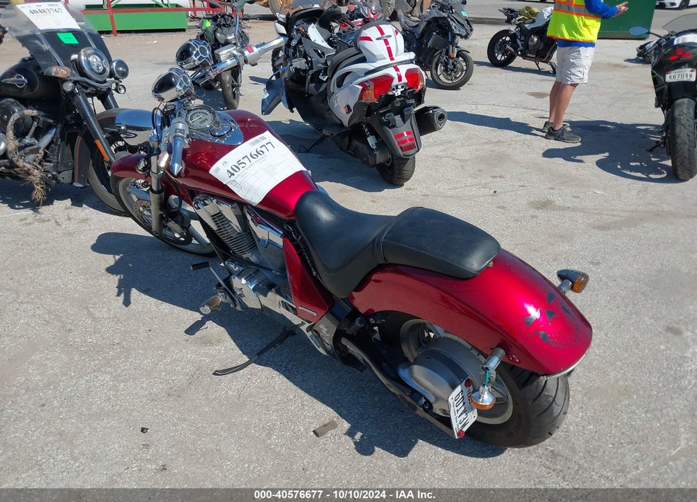 2010 HONDA VT1300 CS VIN: JH2SC6702AK001124