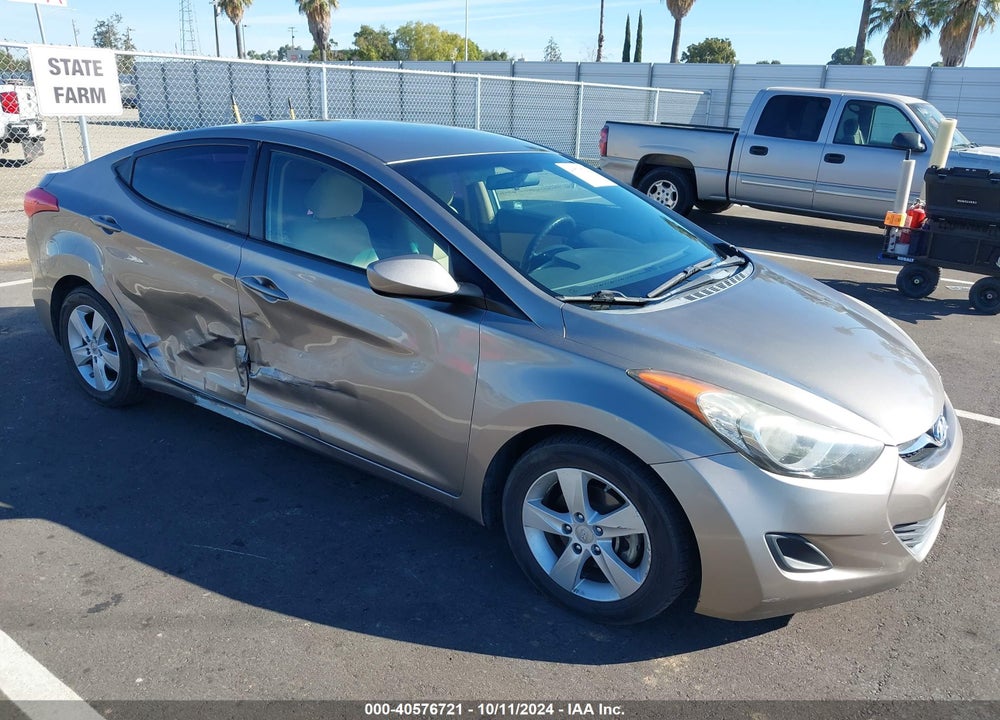 2013 HYUNDAI ELANTRA GLS VIN: 5NPDH4AE5DH329281