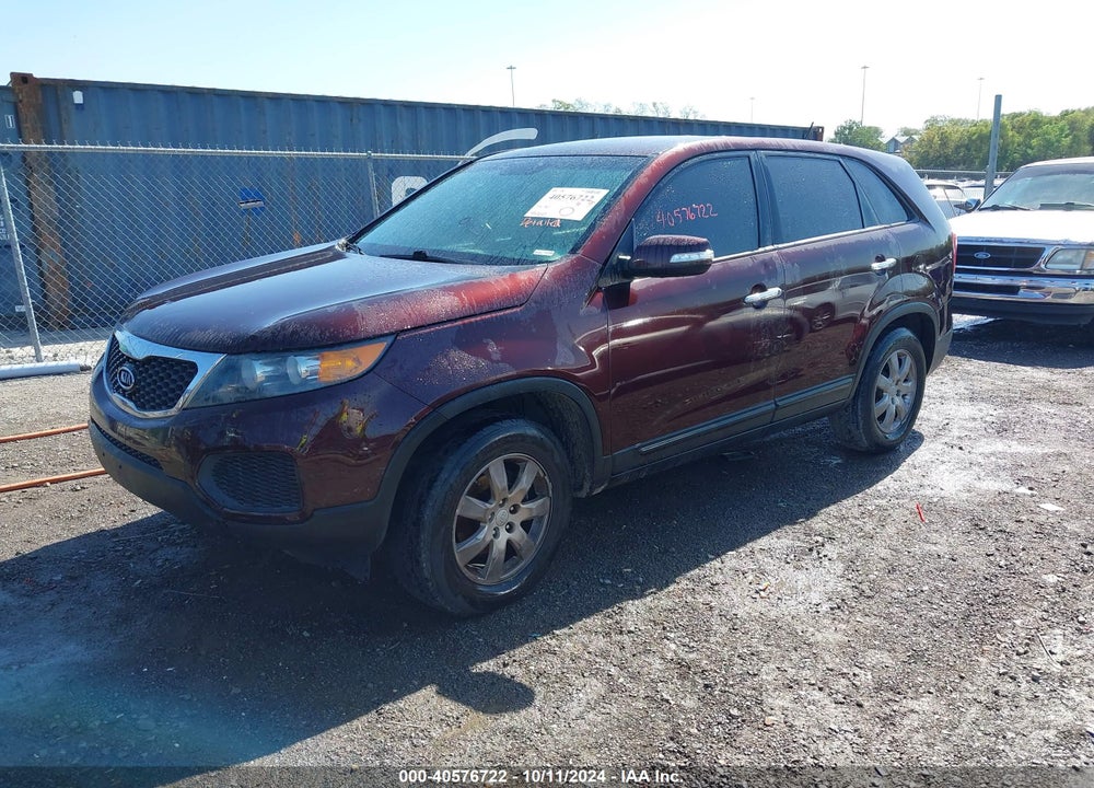 2013 KIA SORENTO LX VIN: 5XYKT3A14DG354452