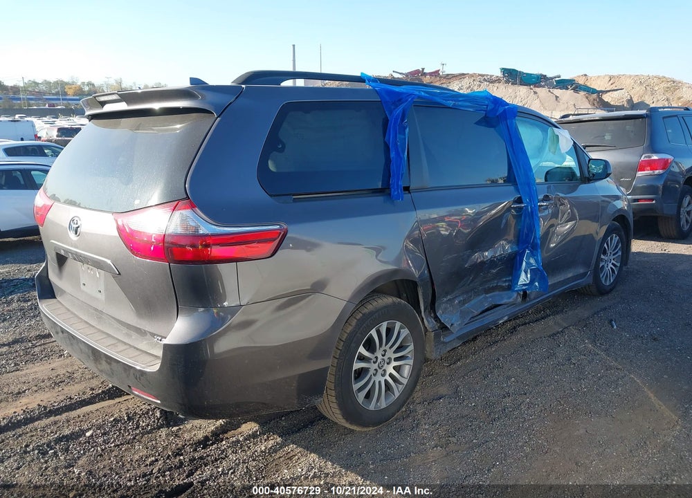 2020 TOYOTA SIENNA XLE VIN: 5TDYZ3DC2LS064296