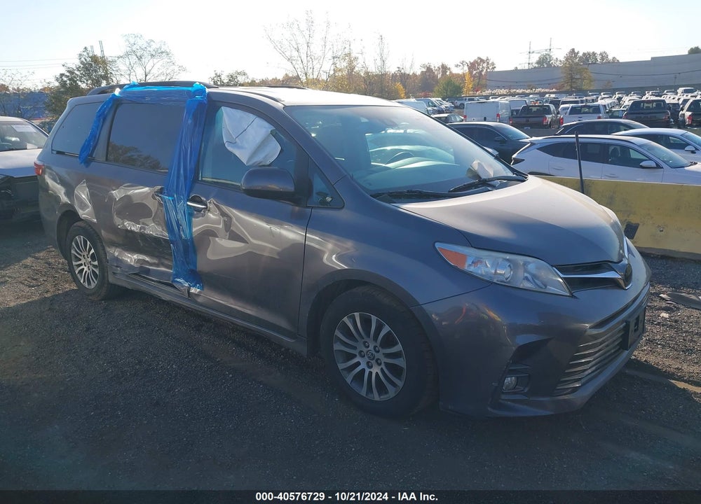 2020 TOYOTA SIENNA XLE VIN: 5TDYZ3DC2LS064296
