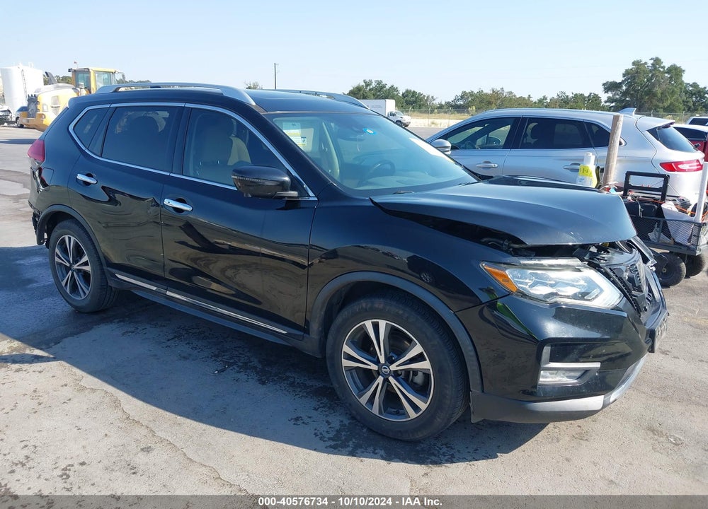 2017 NISSAN ROGUE SL VIN: JN8AT2MT0HW381504