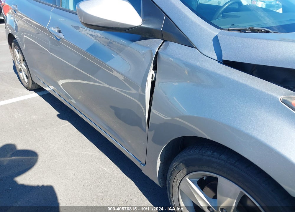 2013 HYUNDAI ELANTRA GLS VIN: KMHDH4AE5DU011517