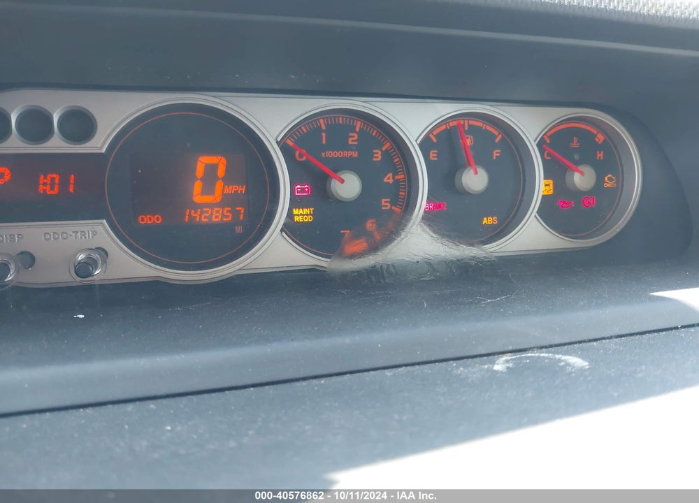 2008 SCION XB VIN: JTLKE50E381037945