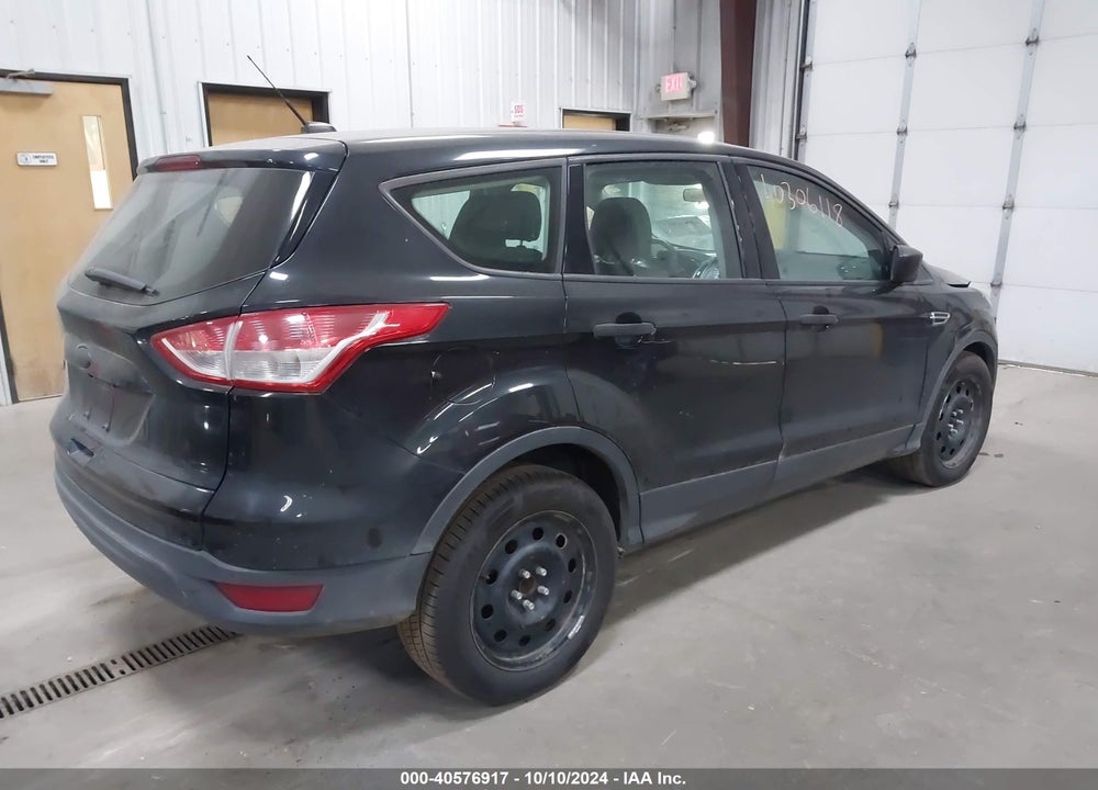 2015 FORD ESCAPE S VIN: 1FMCU0F73FUA39572