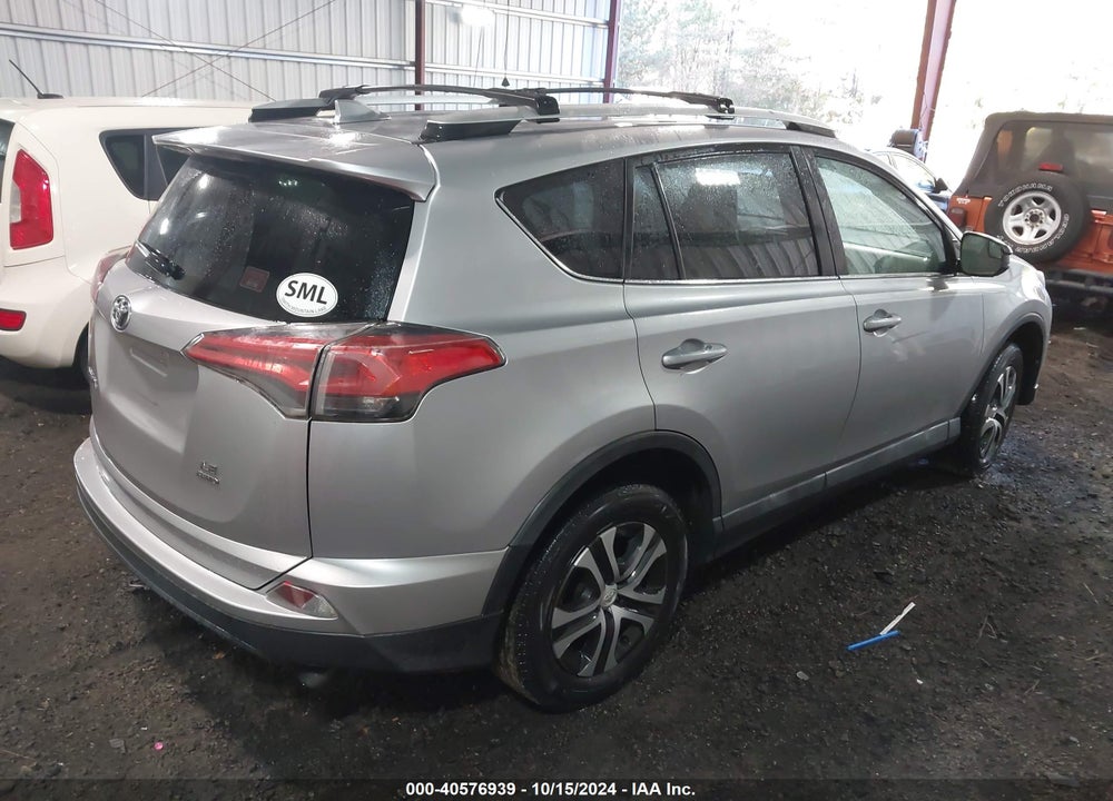 2016 TOYOTA RAV4 LE VIN: 2T3BFREV0GW454366