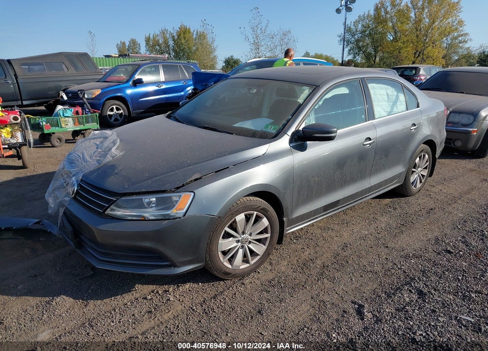 2015 VOLKSWAGEN JETTA 1.8T SE VIN: 3VWD17AJXFM342816