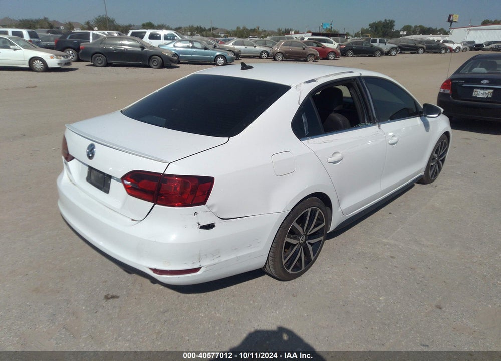 2013 VOLKSWAGEN JETTA GLI AUTOBAHN W/NAV VIN: 3VW567AJ7DM427230