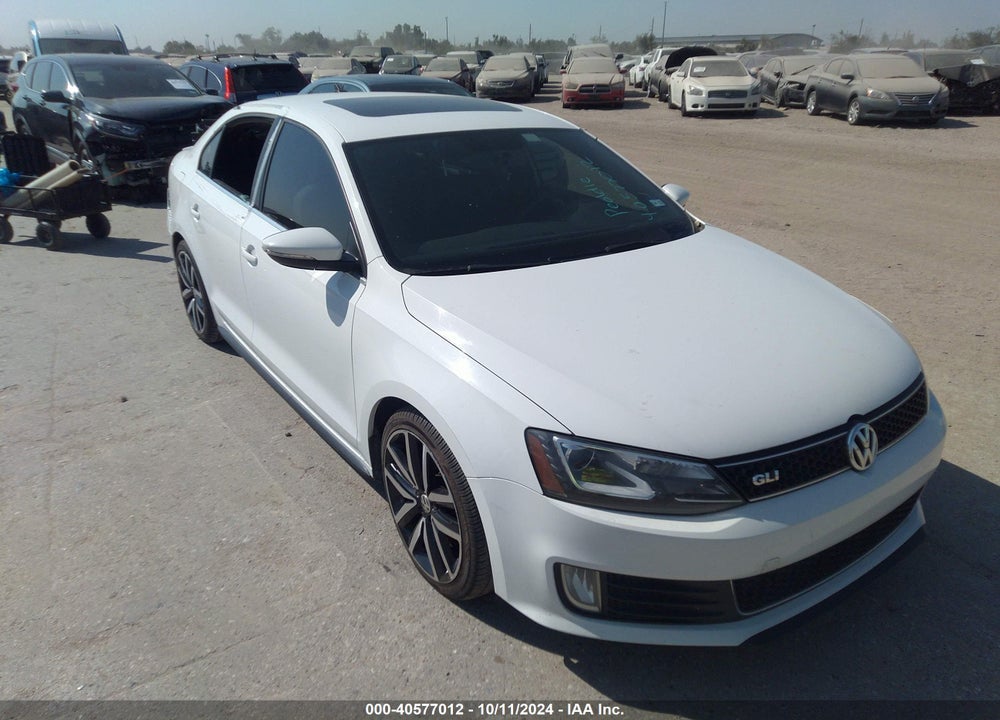 2013 VOLKSWAGEN JETTA GLI AUTOBAHN W/NAV VIN: 3VW567AJ7DM427230
