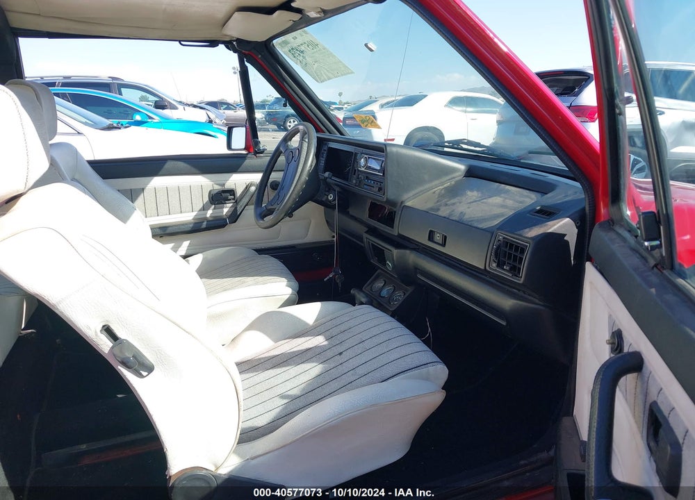 1987 VOLKSWAGEN CABRIOLET VIN: WVWCA0159HK008635