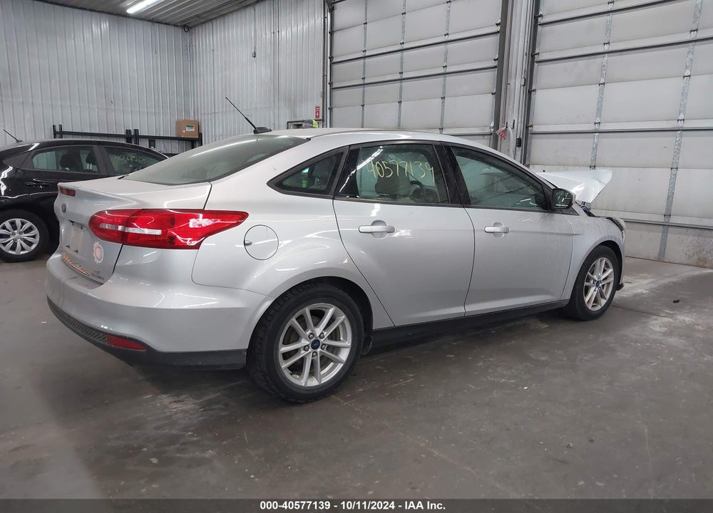 2015 FORD FOCUS SE VIN: 1FADP3F23FL329554