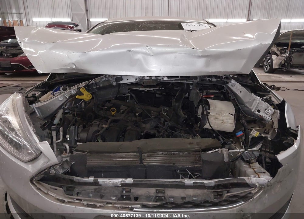 2015 FORD FOCUS SE VIN: 1FADP3F23FL329554