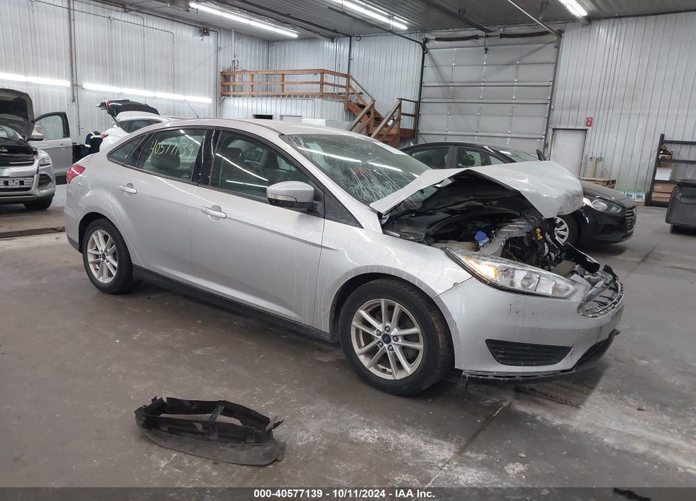 2015 FORD FOCUS SE VIN: 1FADP3F23FL329554