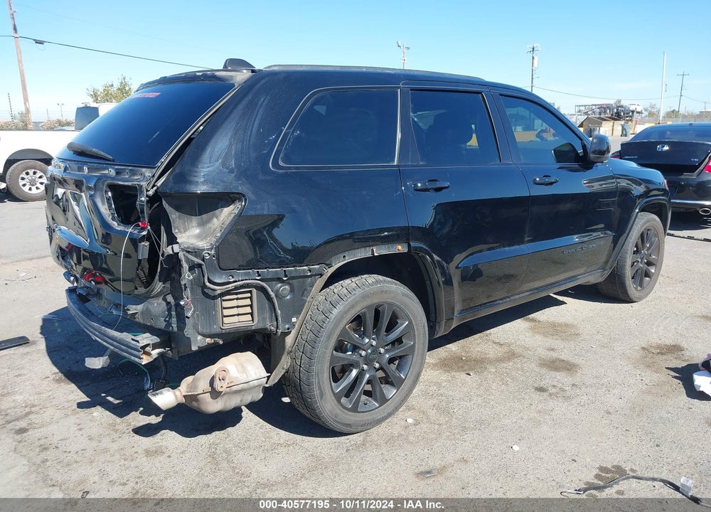 2017 JEEP GRAND CHEROKEE ALTITUDE 4X4 VIN: 1C4RJFAG9HC808392