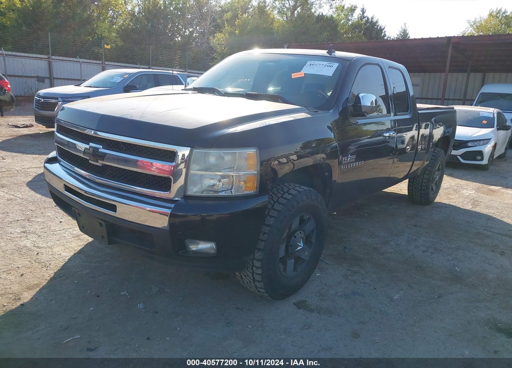 2011 CHEVROLET SILVERADO 1500 LT VIN: 1GCRCSE09BZ146964