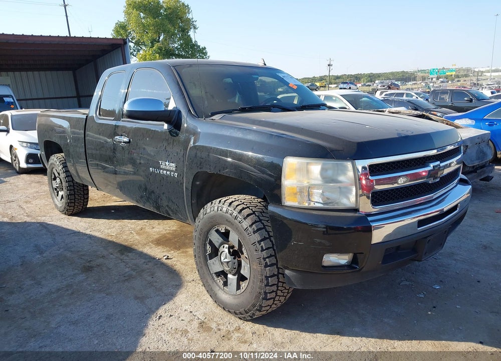 2011 CHEVROLET SILVERADO 1500 LT VIN: 1GCRCSE09BZ146964