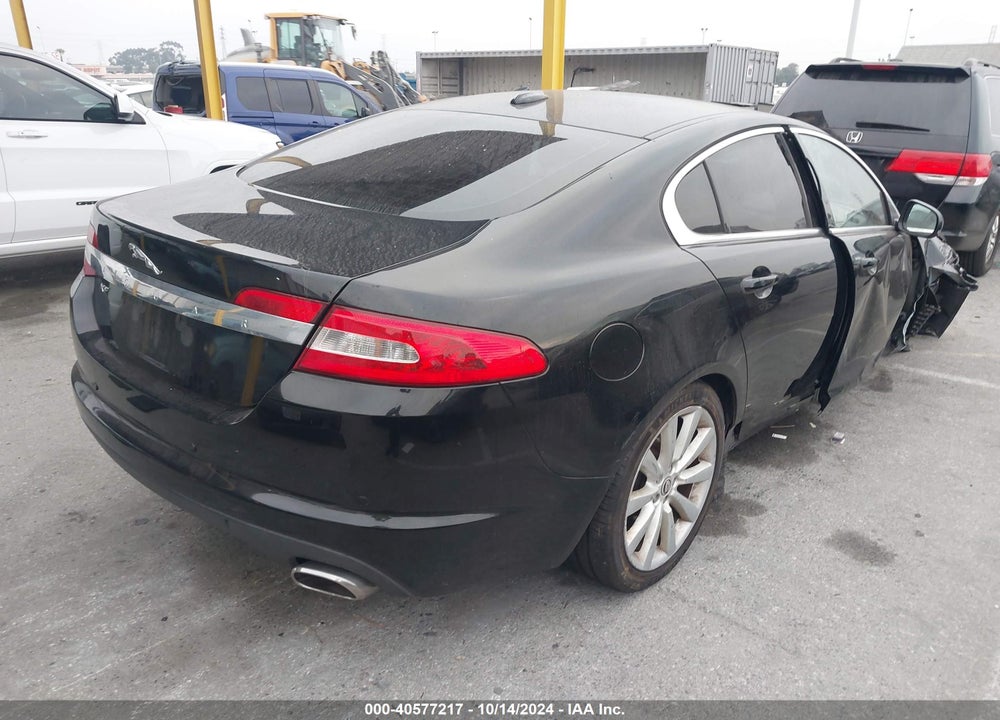 2010 JAGUAR XF PORTFOLIO/PREMIUM VIN: SAJWA0GB5ALR55005