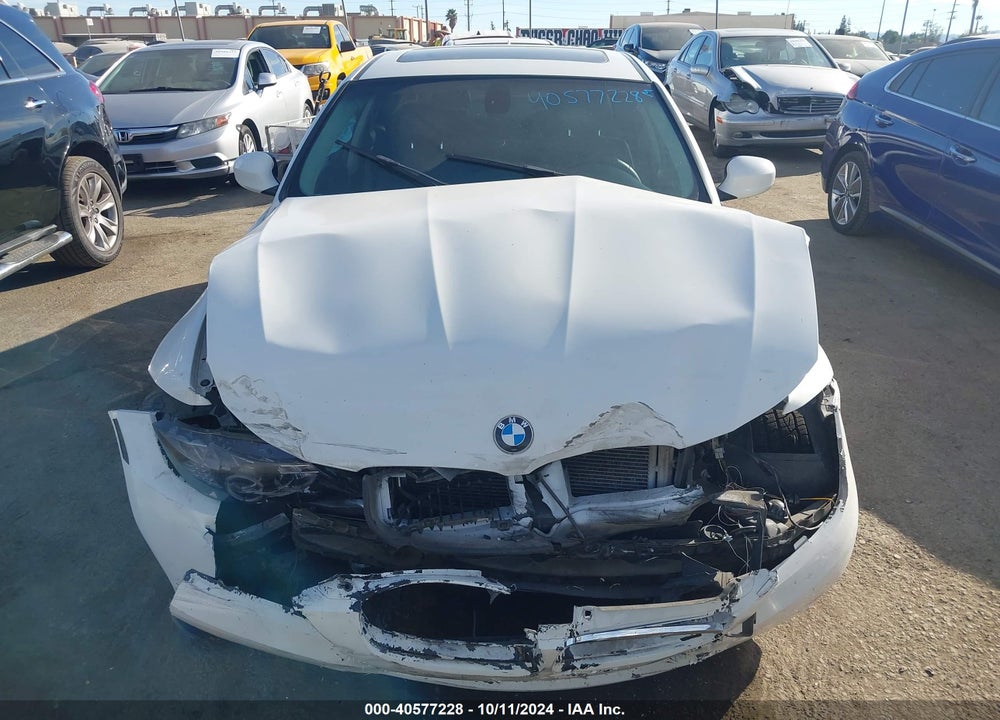 2011 BMW 328I VIN: WBAPH5C56BF093132