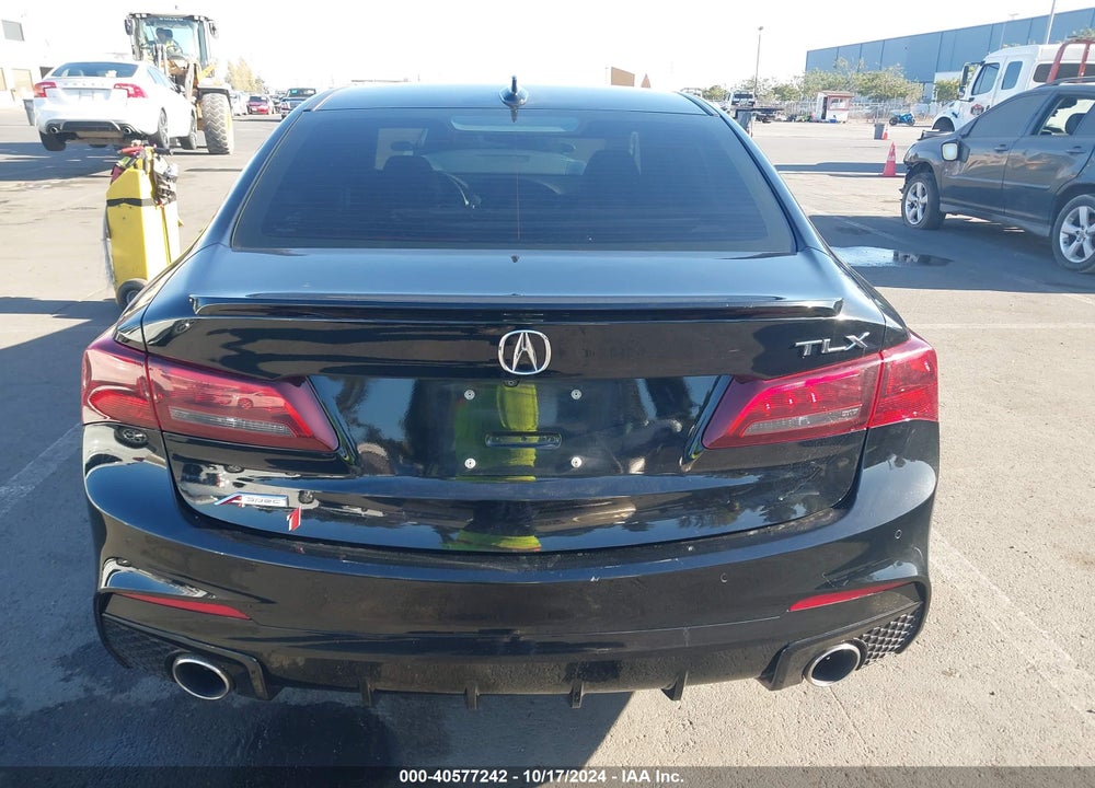 2018 ACURA TLX VIN: 19UUB2F65JA008272