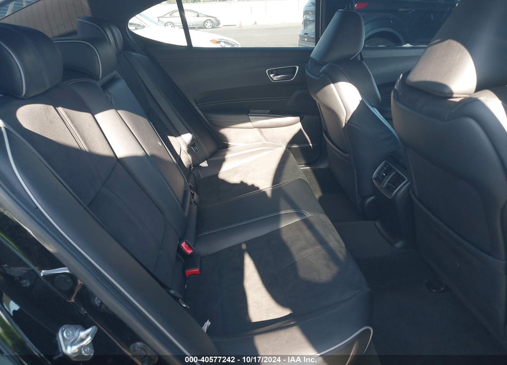 2018 ACURA TLX VIN: 19UUB2F65JA008272