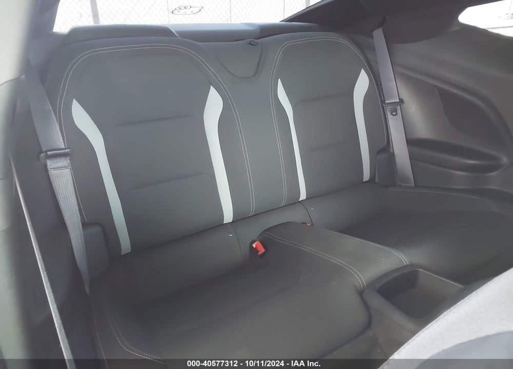2017 CHEVROLET CAMARO 1LT VIN: 1G1FB1RX1H0109503