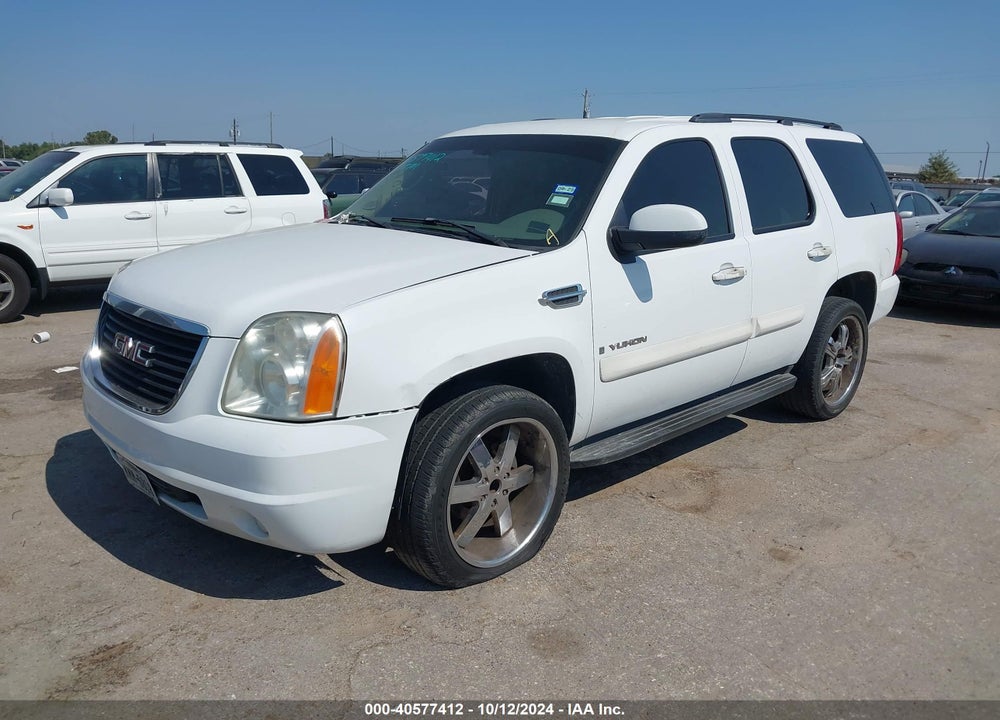 2008 GMC YUKON SLE VIN: 1GKFK13068R111606