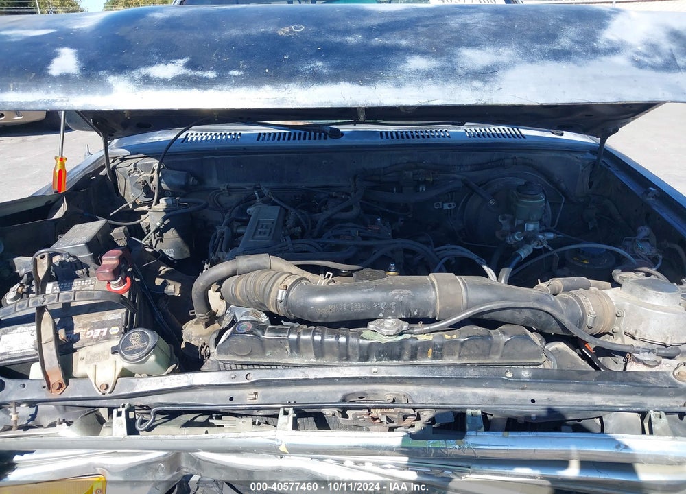1989 TOYOTA PICKUP 1/2 TON SHT WHEELBASE DLX VIN: JT4RN81P8K0025203